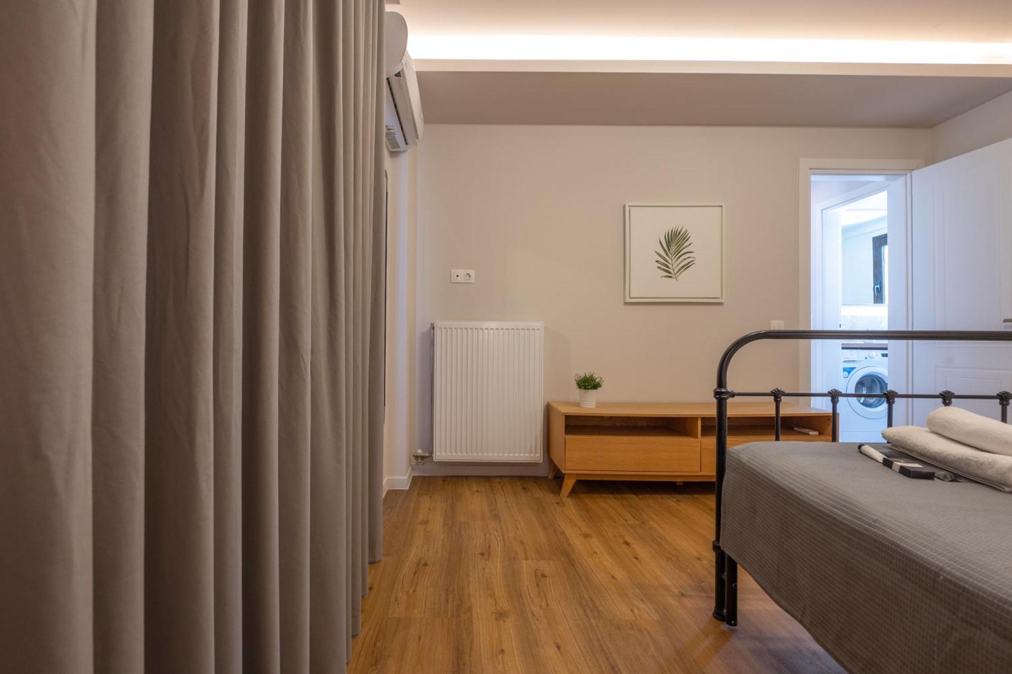Live Life Plaka Apartment أثينا المظهر الخارجي الصورة