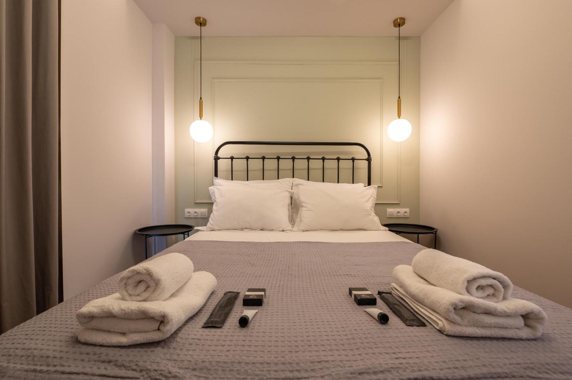 Live Life Plaka Apartment أثينا المظهر الخارجي الصورة