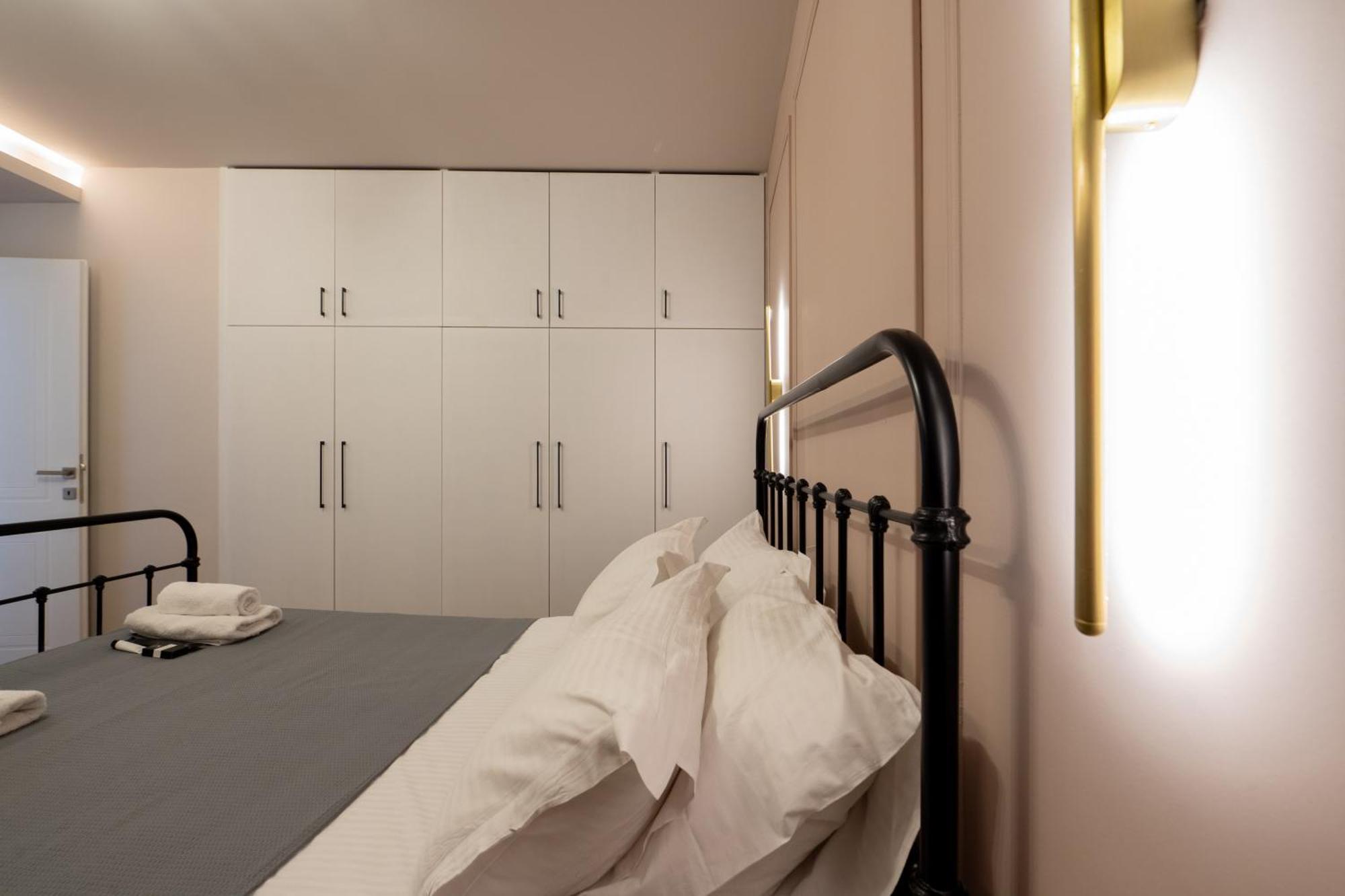 Live Life Plaka Apartment أثينا المظهر الخارجي الصورة