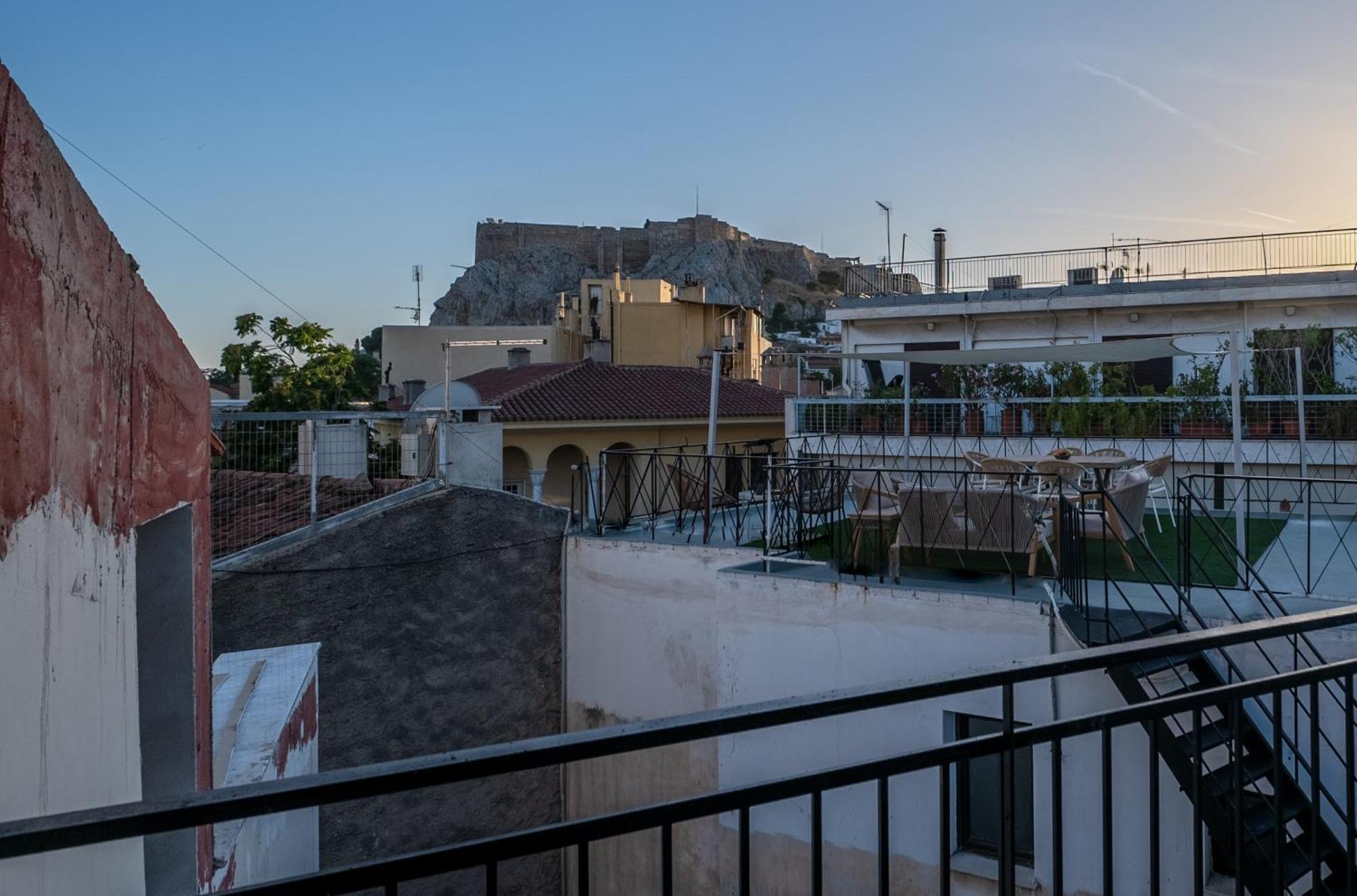 Live Life Plaka Apartment أثينا المظهر الخارجي الصورة